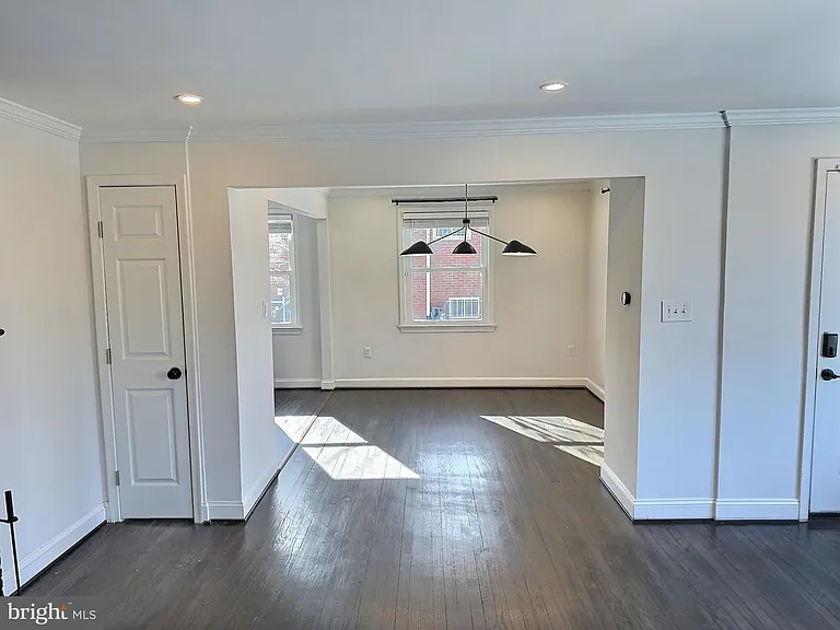 2913 Fairlawn St — Photo 7