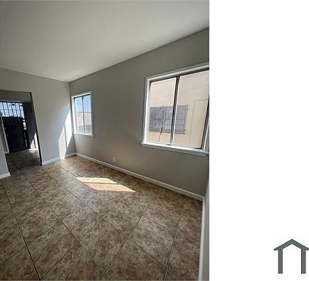 1st image of 3223 W 73rd St #2A