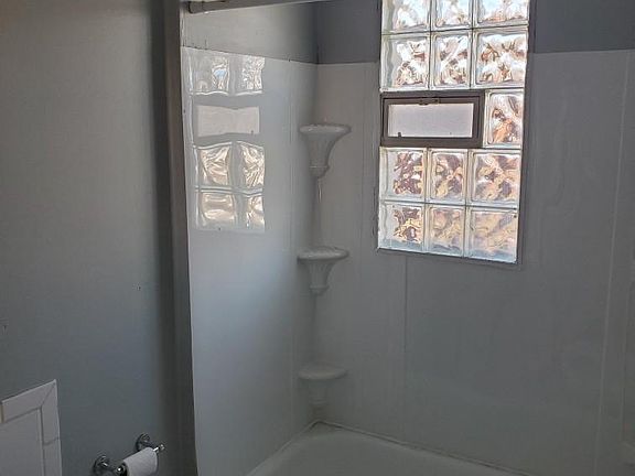 4th image of 27441 Park Ct