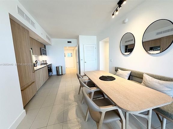 5th image of 159 NE 6th St #3215