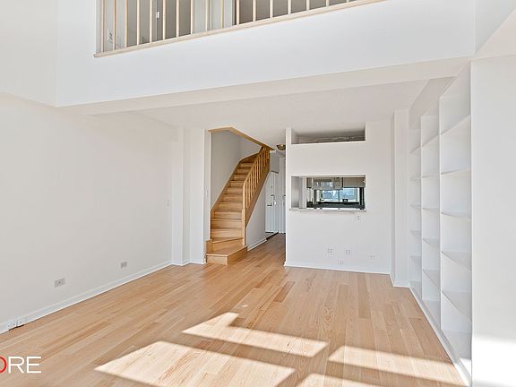 3rd image of 22-26 W 15th St APT 14B