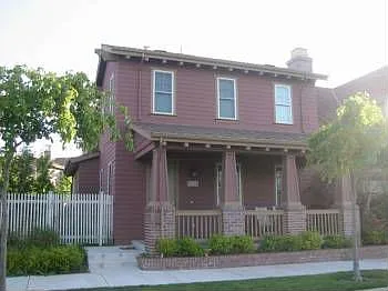 3210 S Front St photo 1