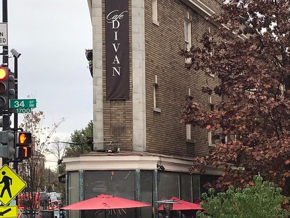 2nd image of 1832 Wisconsin Ave NW #104