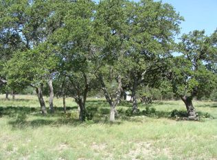 122 E Green Dr, Harper, TX 78631