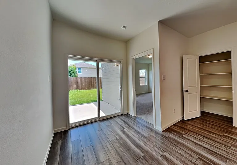 617 Colgate Cir — Photo 6
