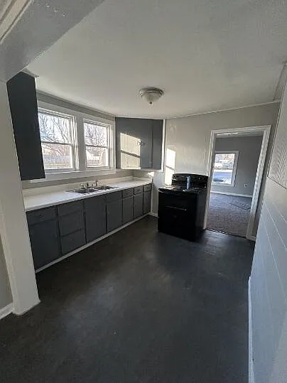 2 bed, 1.0 bath, 707 sqft, $750 — Photo 4