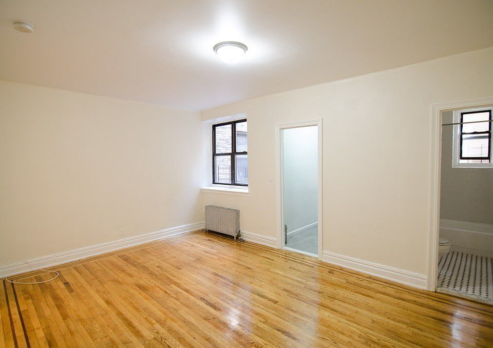 1st image of 4308 40th St APT 1h