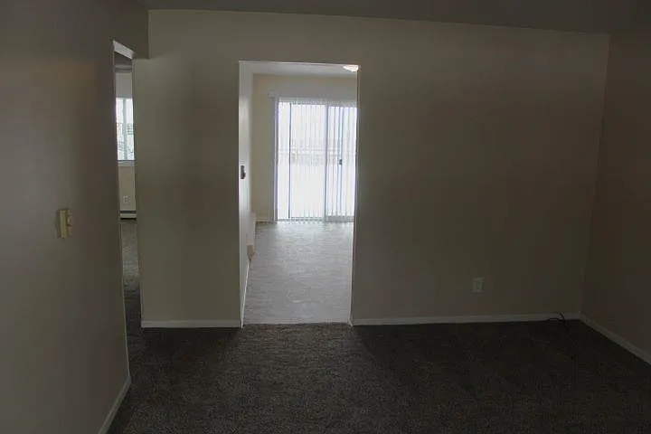 1415 Swede Ave — Photo 5