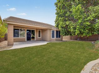 6932 W Blackhawk Dr, Glendale, AZ 85308