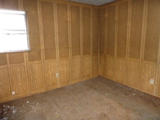 2nd image of 490 County Road 1725