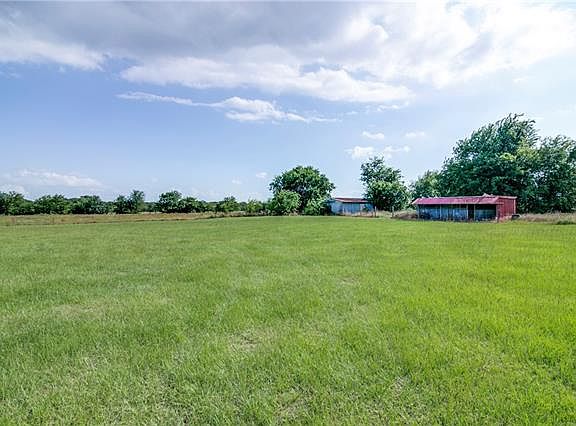 5th image of 7022 Private Road 2525