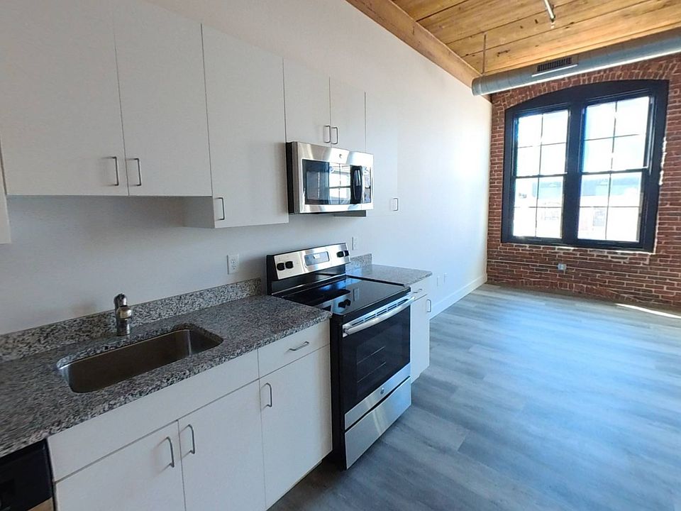 2nd image of 60 Water St #2012E