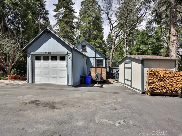 23352 Outlook Ln, Crestline, CA 92325