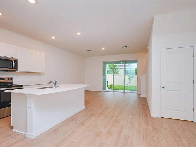 11194 Treasure Swale Way — Photo 16