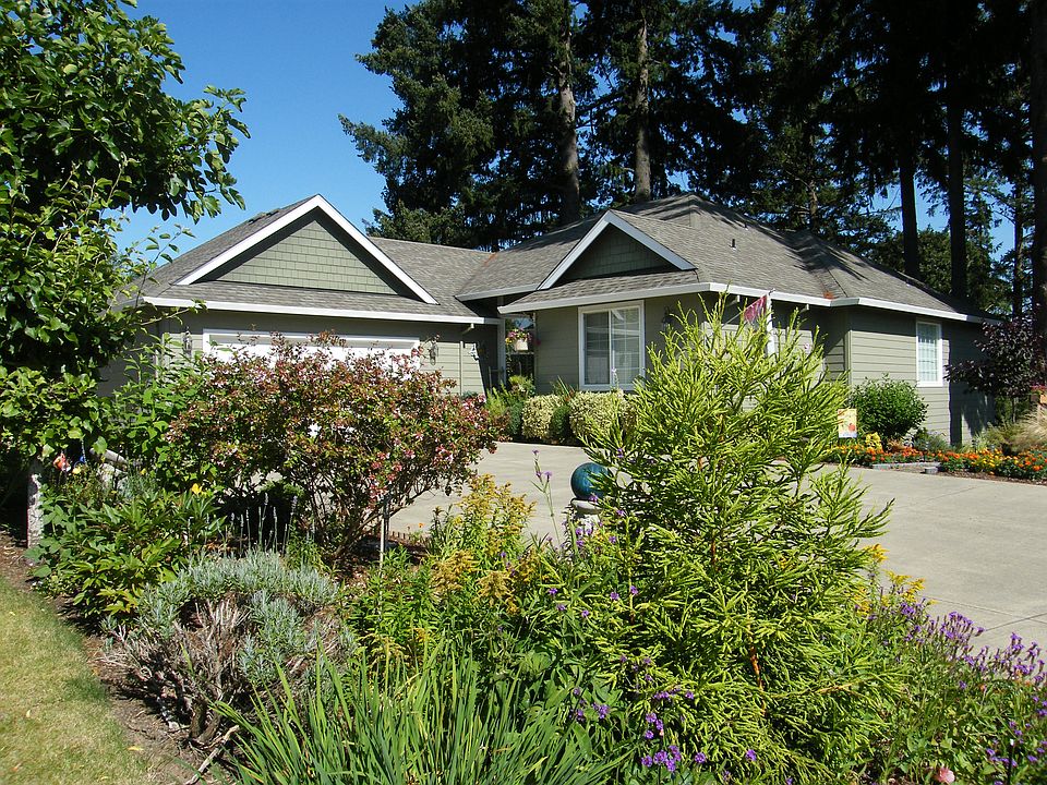 3,041 sq foot custom home