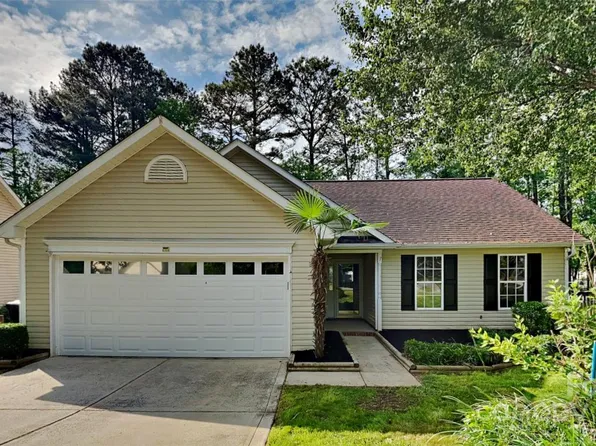 627 Montgomery Dr, Rock Hill, SC 29732