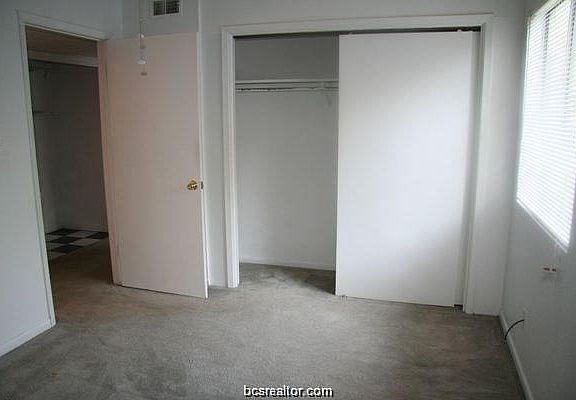 5th image of 400 S Haswell Dr #D