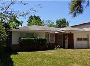 2435 Wroxton Rd, Houston, TX 77005