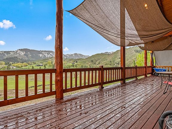 4th image of 15 Rim Canyon Ln