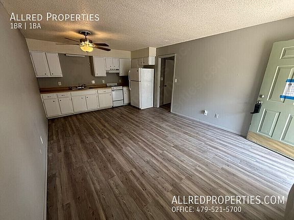 5th image of 614 W Cleveland St APT 7