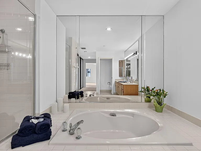 223 E River Park Dr — Photo 19