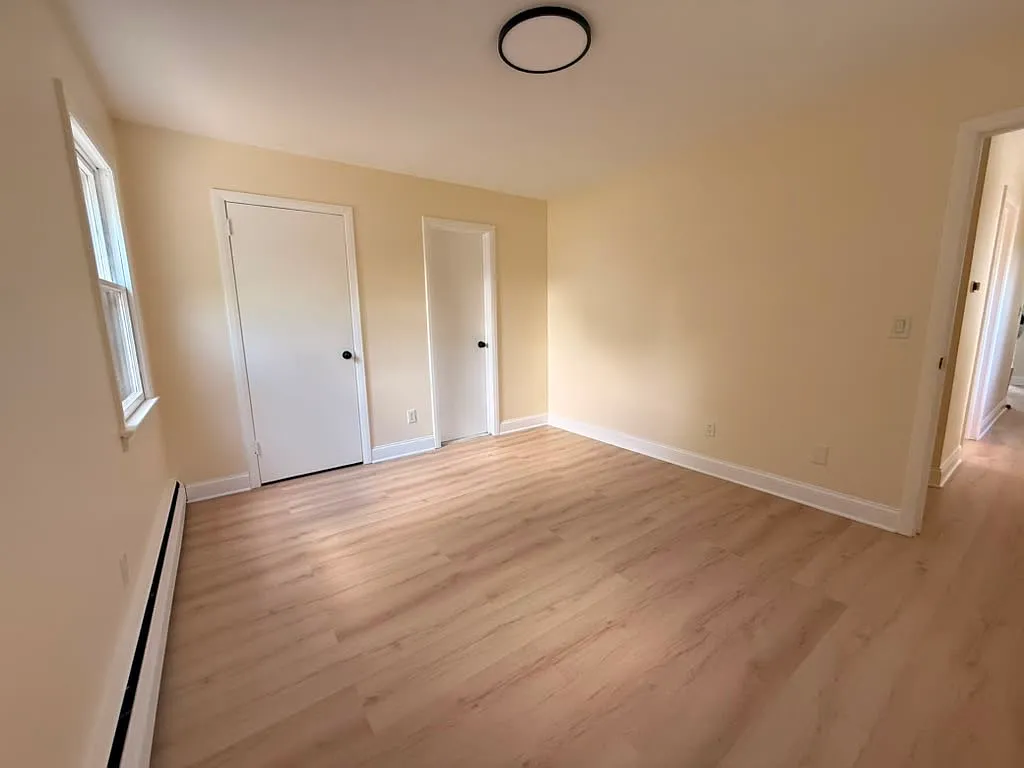 2 bed, $2,800 — Photo 1