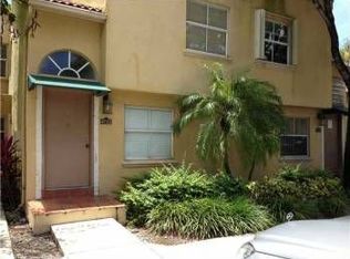 4722 NW 97th Ct, Doral, FL 33178