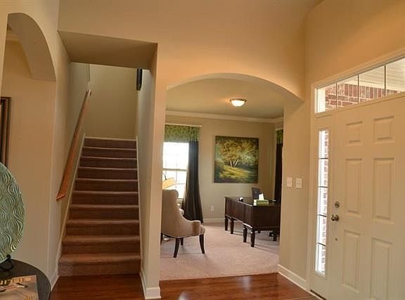 4th image of this home