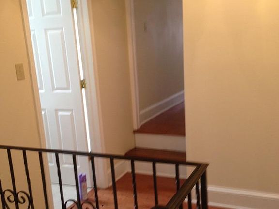 3rd image of 872 Perkiomen St #1