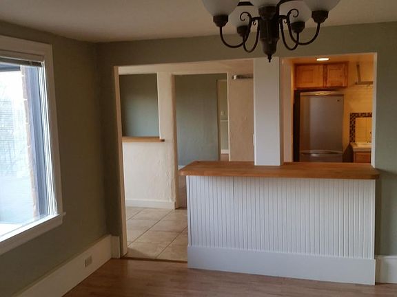 5th image of 2024 Taylor Ave N #1