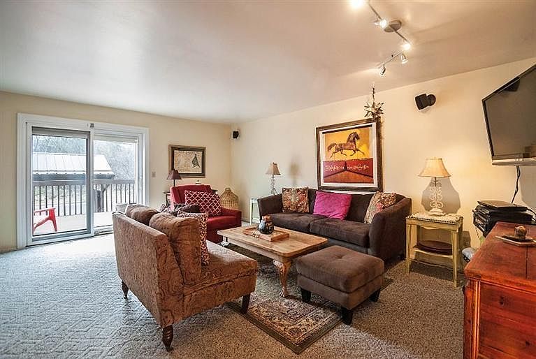 1st image of 3278 Alpine Dr