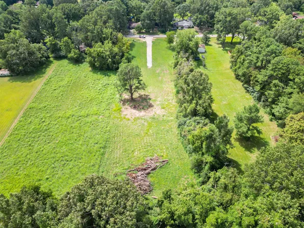 3964 CRENSHAW RD, Millington, TN 38053