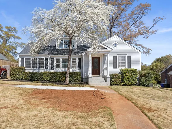 29 Club Dr, Greenville, SC 29605