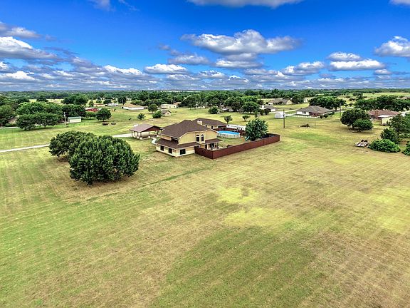 4th image of 200 Choctaw Estate Cir