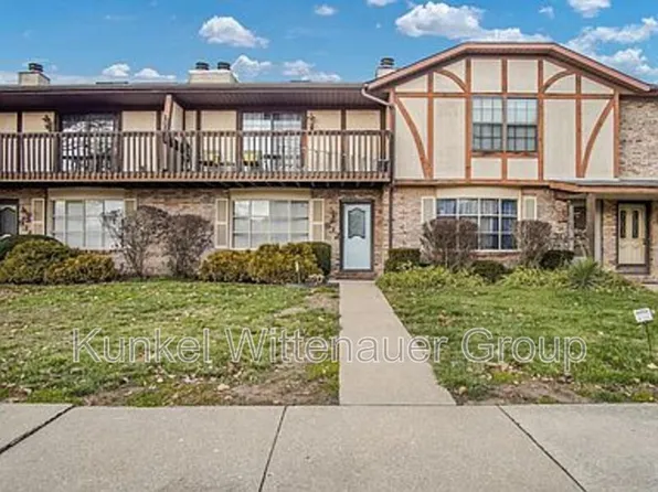 932 Maces Grove Rd, O Fallon, IL 62269