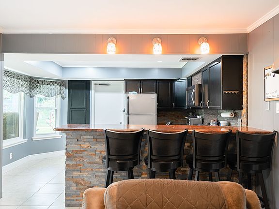 5th image of 5610 Gillis Dr
