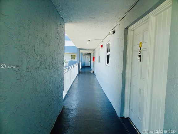 5th image of 9365 Fontainebleau Blvd APT E239
