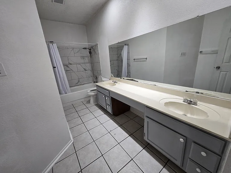 3210 Coral Grove Dr — Photo 9