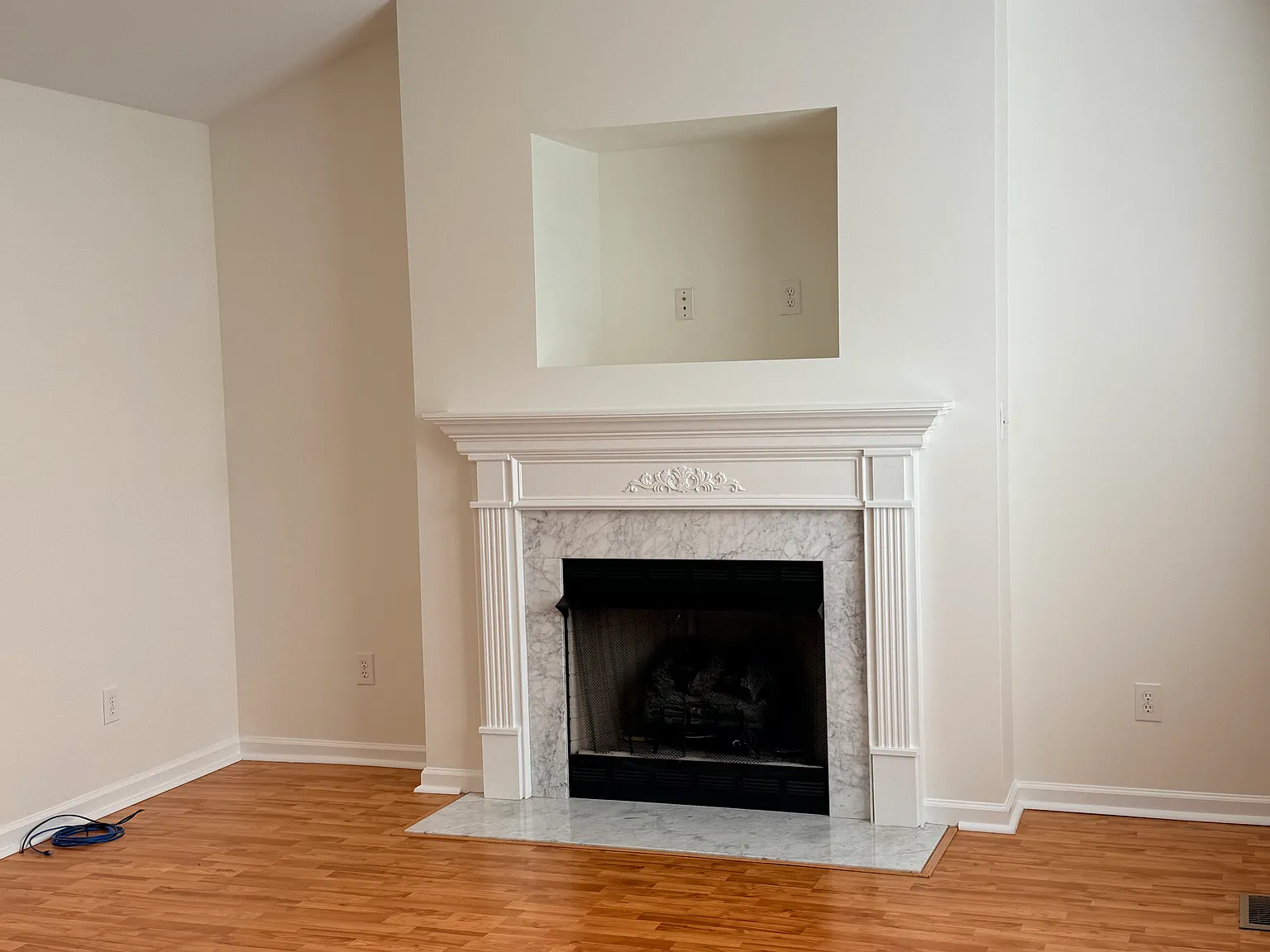 2 bed, 1038 sqft, $1,500 — Photo 2