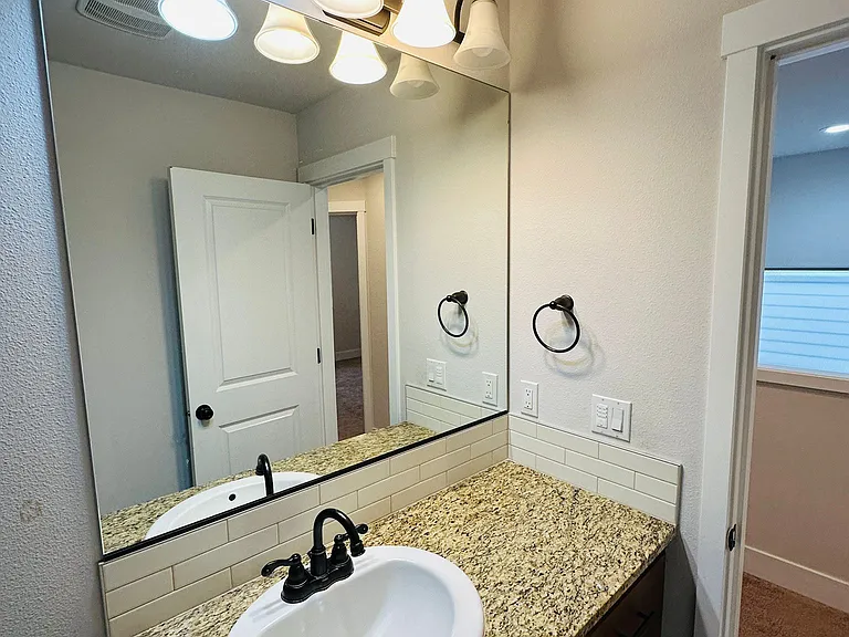 10253 NW 291st Ave — Photo 31