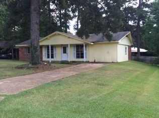 223 Nelson Cir, Pearl, MS 39208