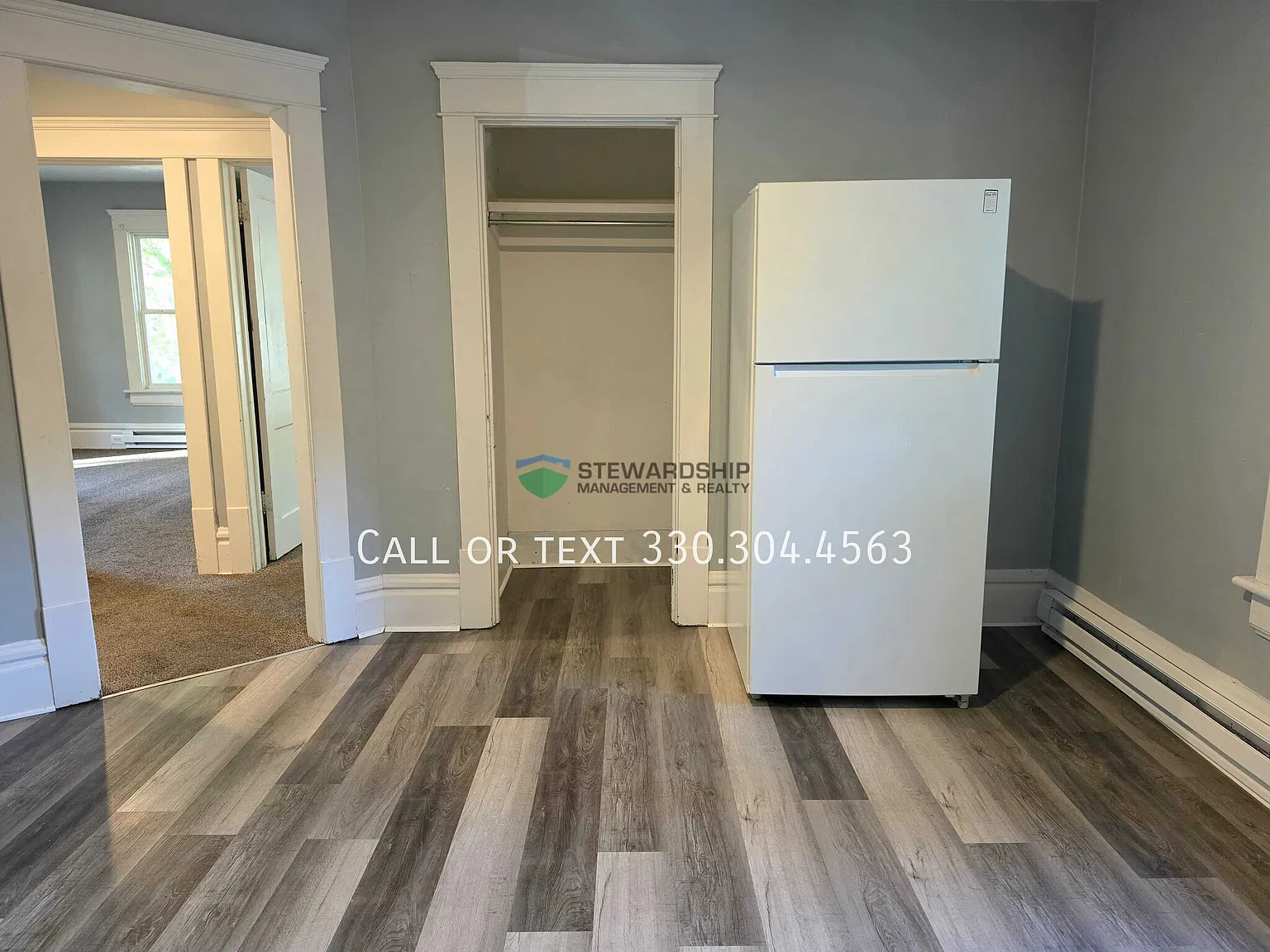 Three-Bedroom, One-Bathroom Duplex In Akron Available Now! — Photo 2
