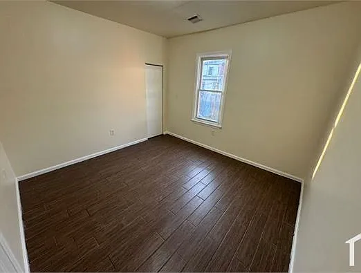 38 Park St #2 — Photo 2