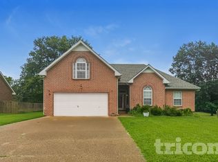 146 Waterford Way #B, Hendersonville, TN 37075