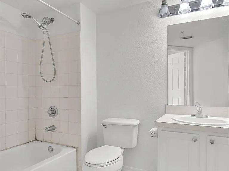 15075 Michelangelo Blvd #103 — Photo 19