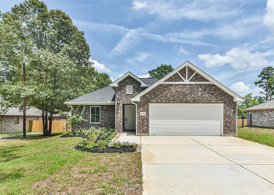1st image of 27208 Blueberry Hill Dr