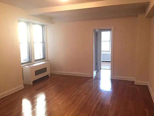 Rented by NYC Empire Realty Inc | media 57