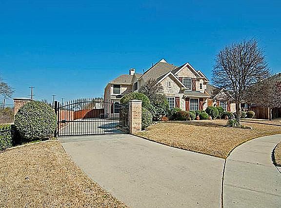 2nd image of 3720 Welborne Ln
