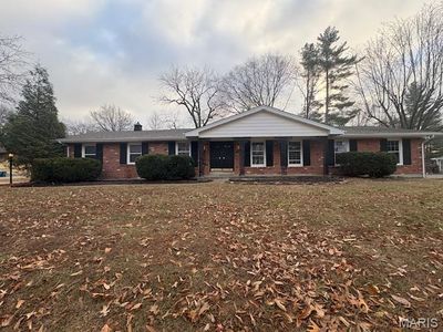487 Runnymede Dr, Saint Louis, MO, 63141