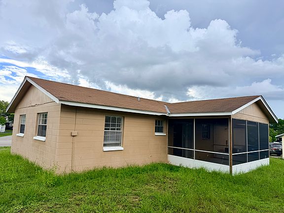 3rd image of 5123 Higate Rd